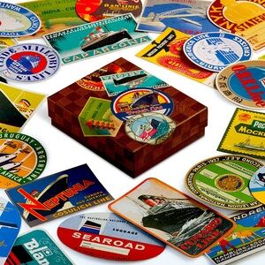 SOLD - 💌 Louis Vuitton- Ocean Liners Labels Postcard Box 💌 FREE GIFT 🎁 💝